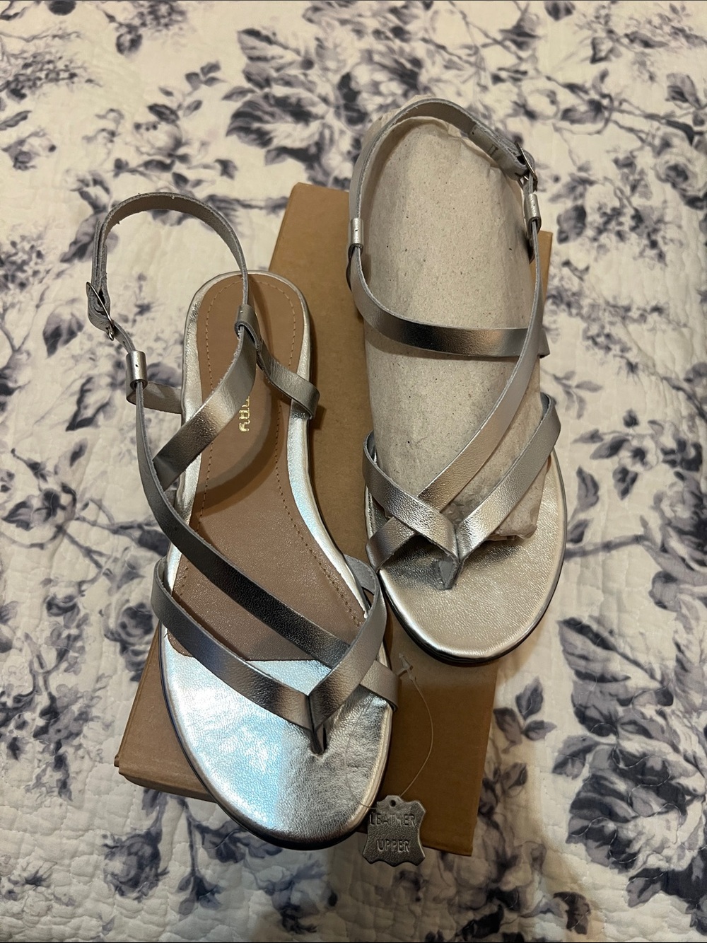 CL by Laundry Silver Metallic Strappy Flat Sandals